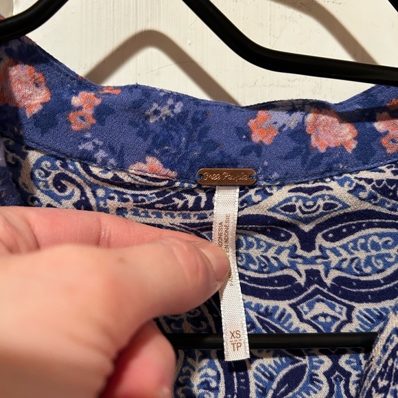 Free people baby doll blouse size s. - Picture 5 of 7